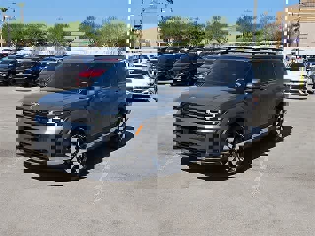 Used 2024 Hyundai Santa Fe Limited image 5