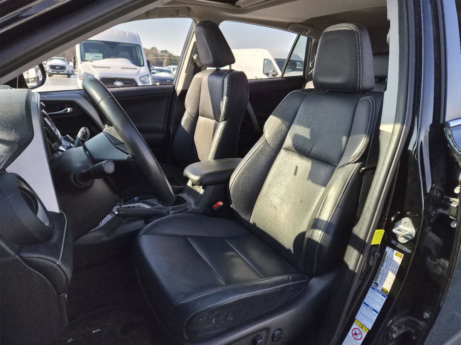 Used 2018 Toyota RAV4 Limited w/ All Weather Liner Package image 10