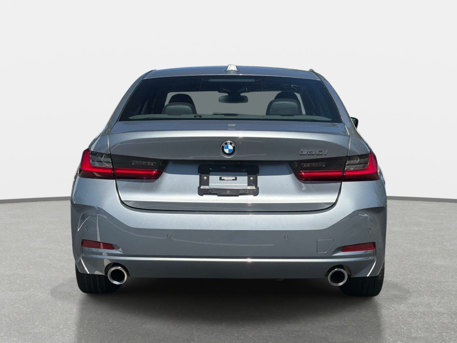 Used 2023 BMW 330i Sedan w/ Driving Assistance Package RWD image 4