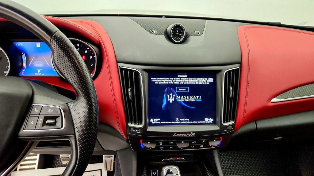 Used 2019 Maserati Levante S GranSport AWD/4WD image 18