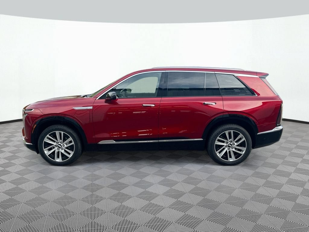New 2026 Cadillac Vistiq Luxury w/ LPO, Floor Liner Package AWD/4WD image 4