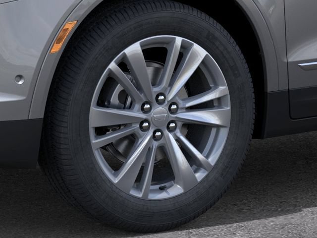 New 2026 Cadillac XT5 Premium Luxury w/ LPO, Floor Liner Package AWD/4WD image 9