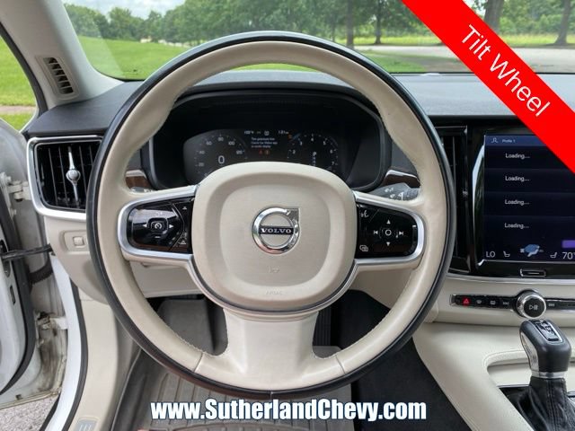 Used 2017 Volvo S90 T5 Momentum w/ Convenience Package FWD image 21