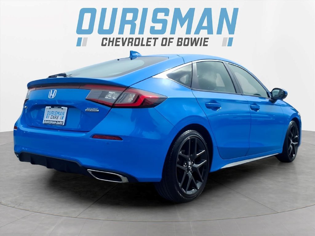 Used 2024 Honda Civic Sport Touring image 3