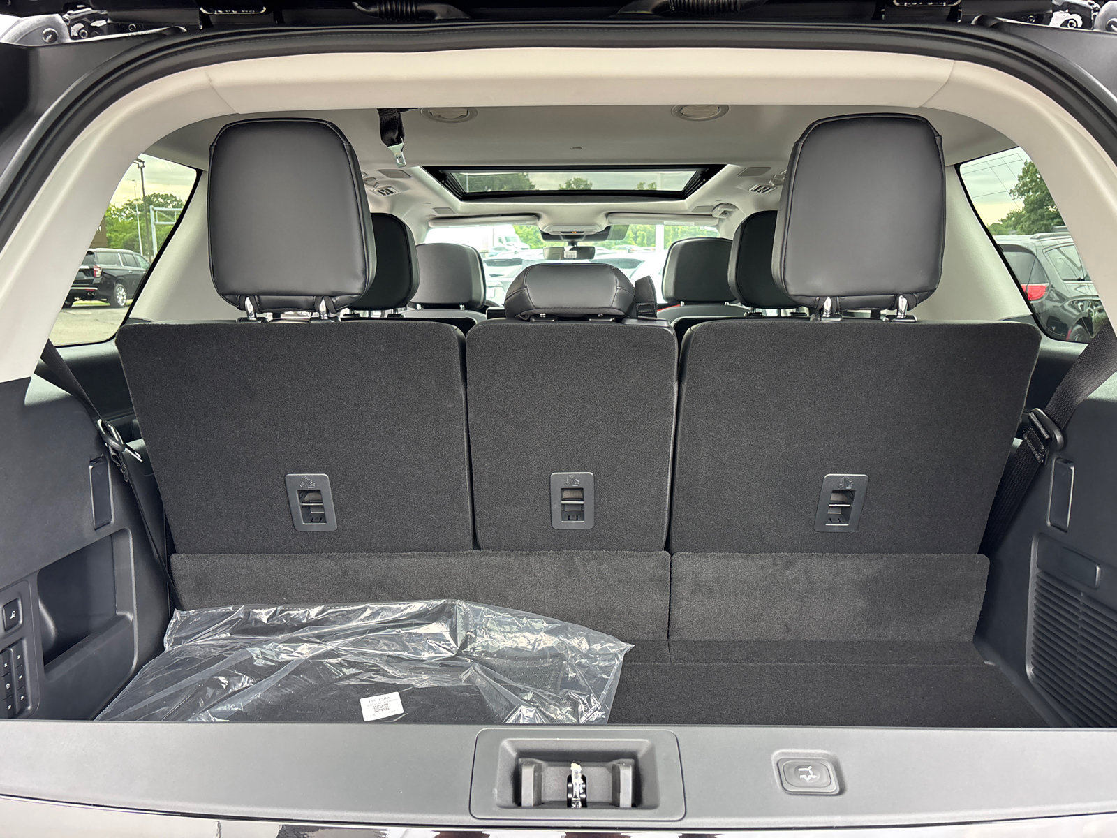 New 2026 Lincoln Navigator Reserve AWD/4WD image 9