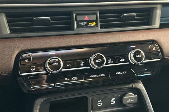 New 2026 Honda Pilot Touring image 17