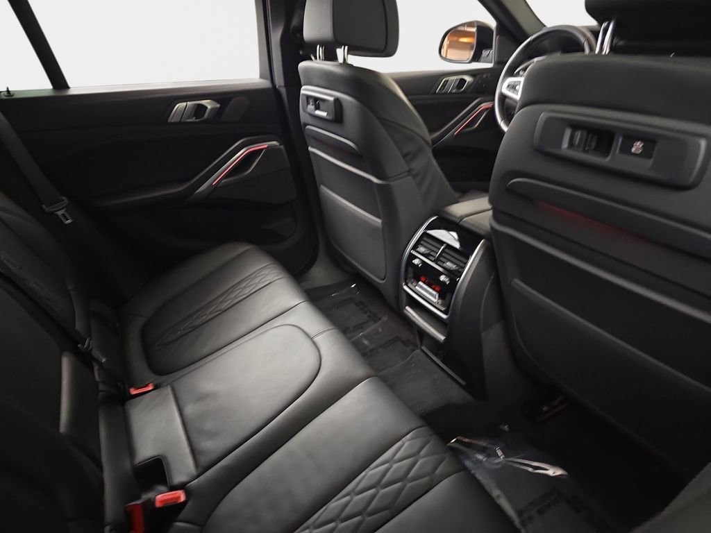 Used 2020 BMW X6 M50i w/ Premium Package image 13