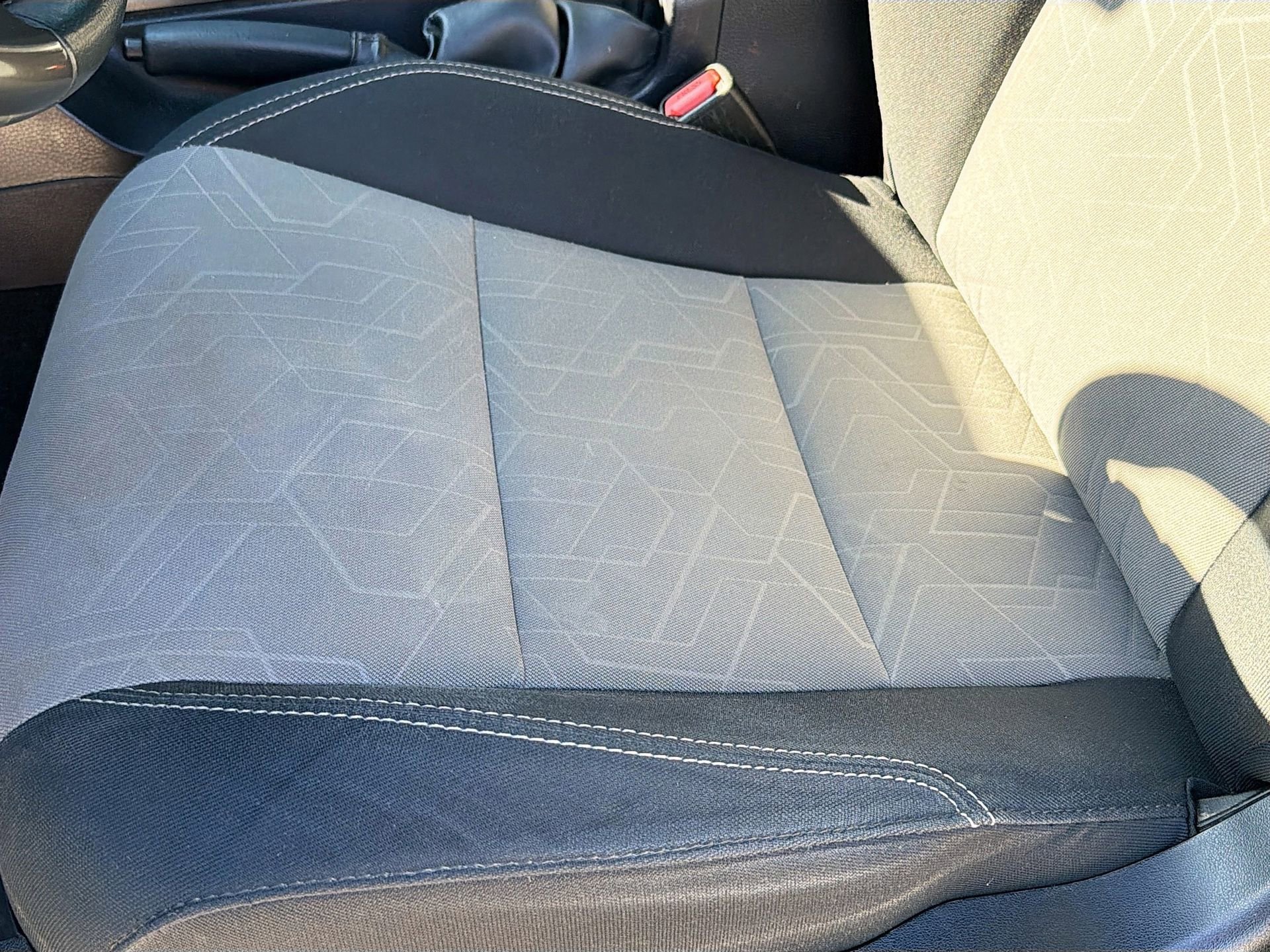 Used 2023 Toyota Tacoma TRD Off-Road w/ Technology Package image 20