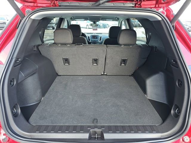 Used 2024 Chevrolet Equinox LT image 24