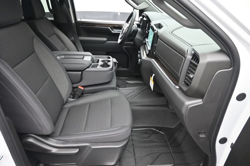 New 2026 Chevrolet Silverado 1500 LT w/ All Star Edition Plus AWD/4WD image 9