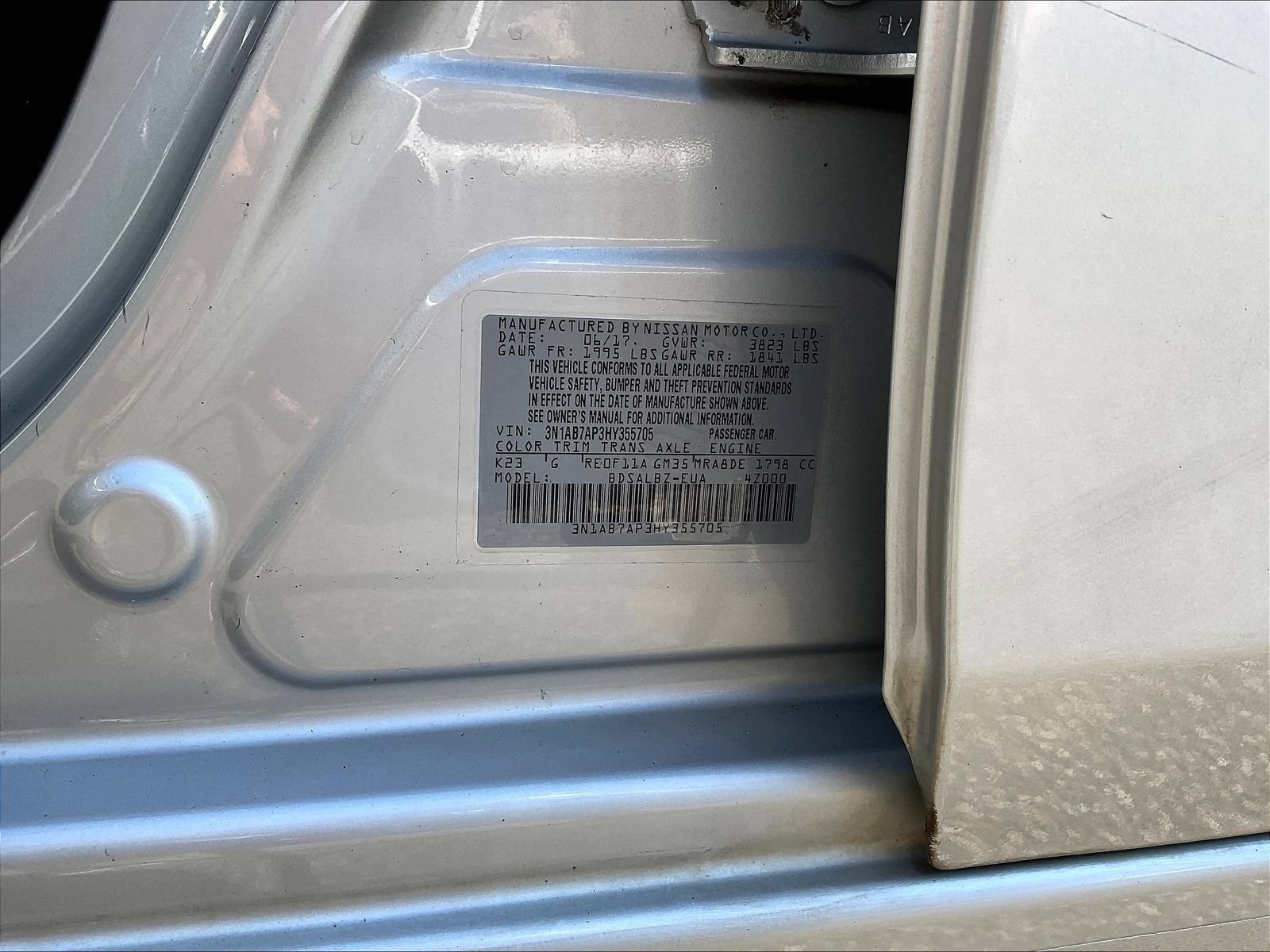 Used 2017 Nissan Sentra S FWD image 21