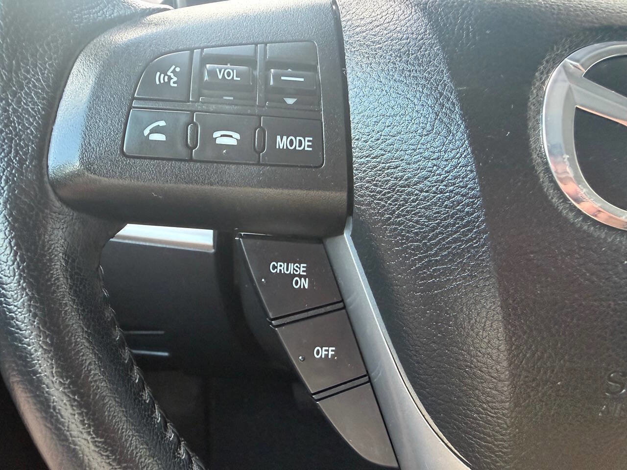 Used 2010 MAZDA MAZDA3 s Sport FWD image 23