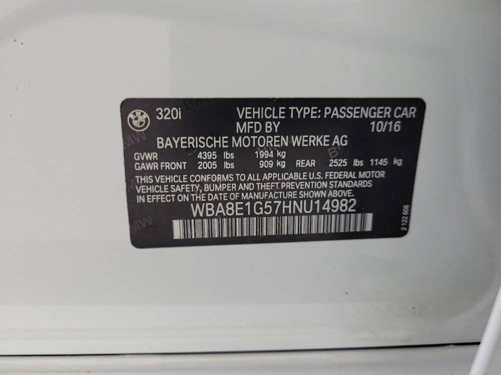 Used 2017 BMW 320i Sedan RWD image 33