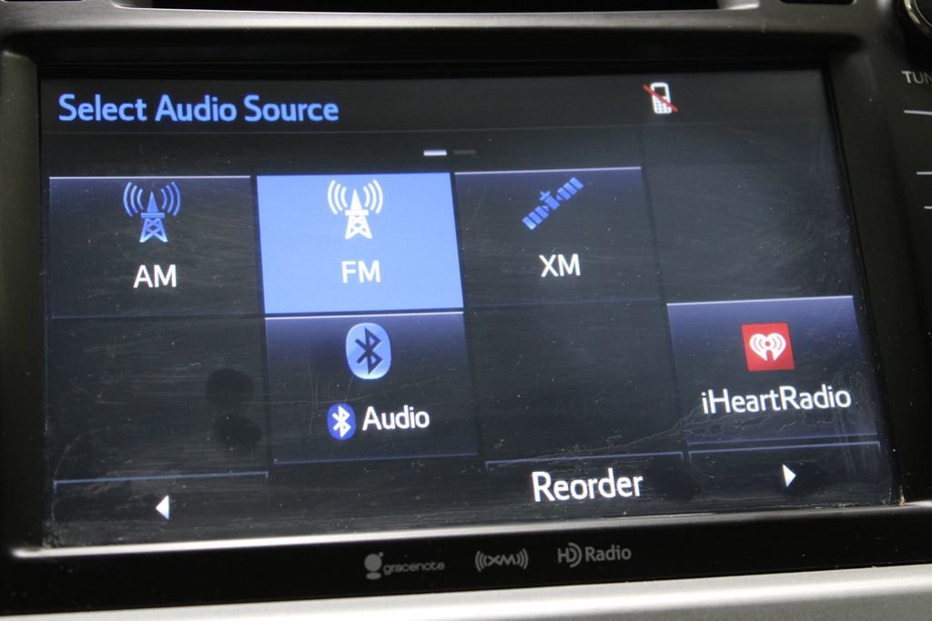 Used 2018 Toyota Highlander XLE FWD image 33