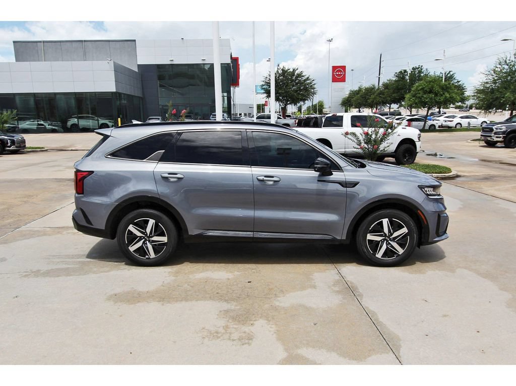 Used 2021 Kia Sorento EX w/ Panoramic Sunroof Package FWD image 7