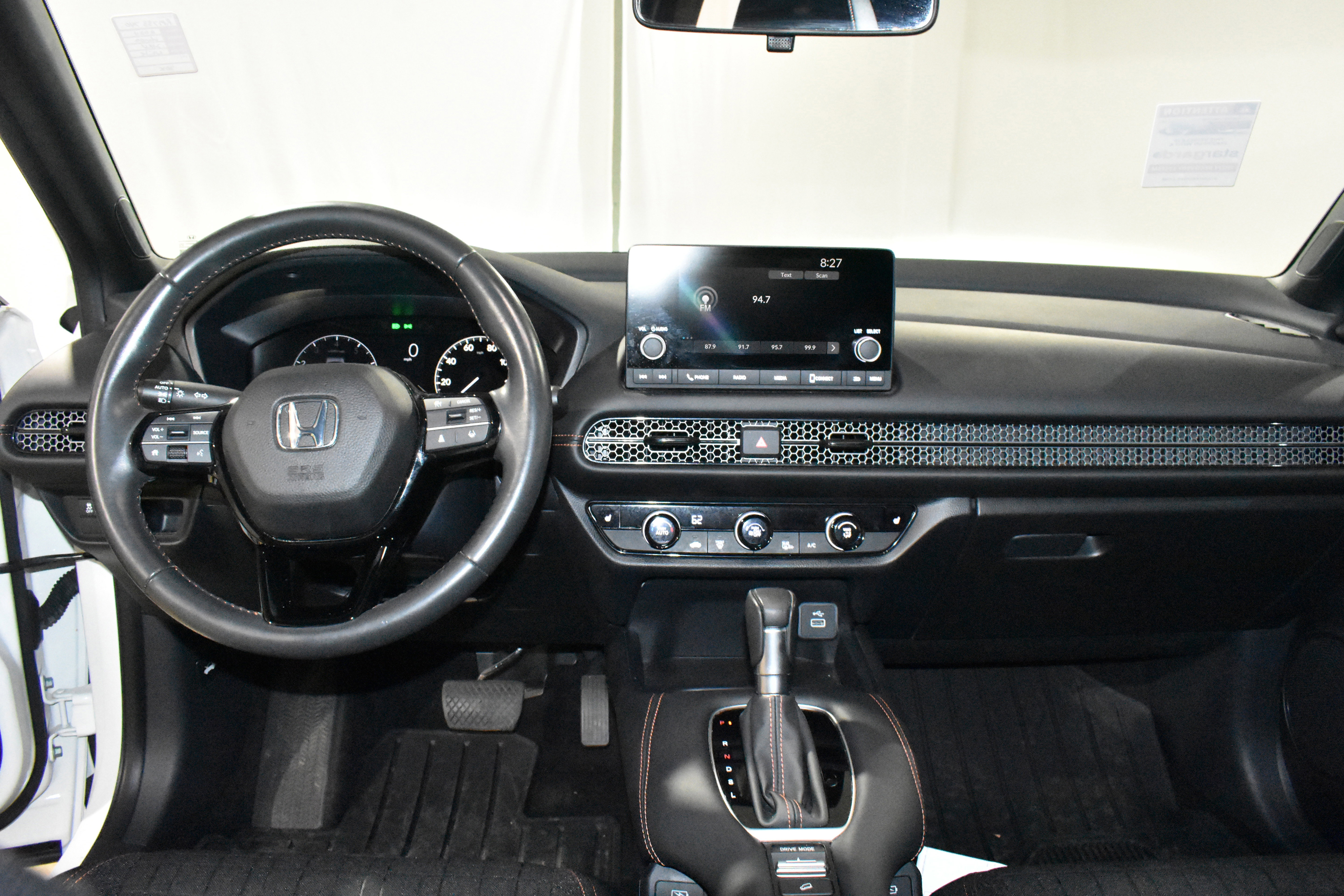 Used 2024 Honda HR-V Sport image 28