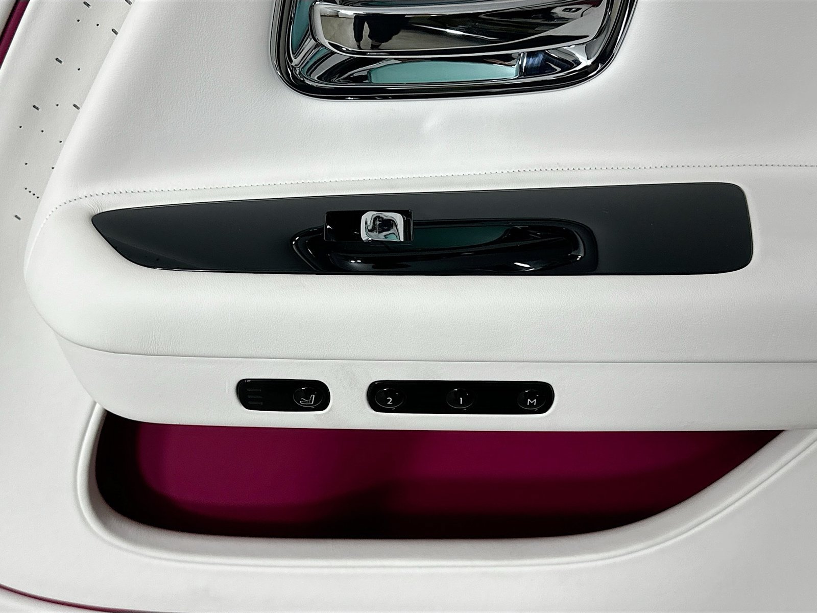 Used 2024 Rolls-Royce Spectre w/ Leather Finishing Pack AWD/4WD image 64