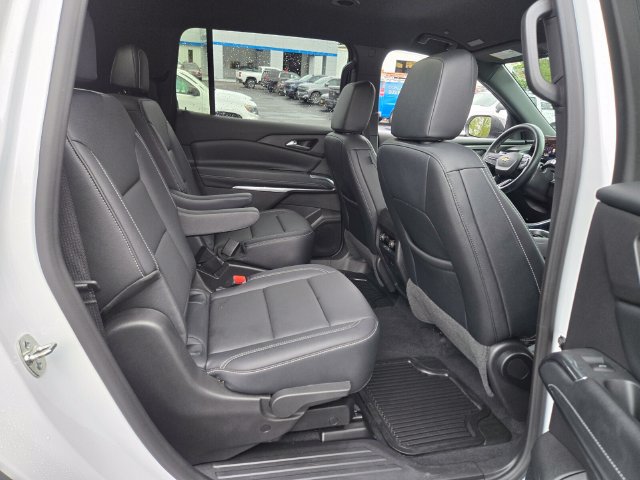 Used 2026 Chevrolet Traverse LT AWD/4WD image 19
