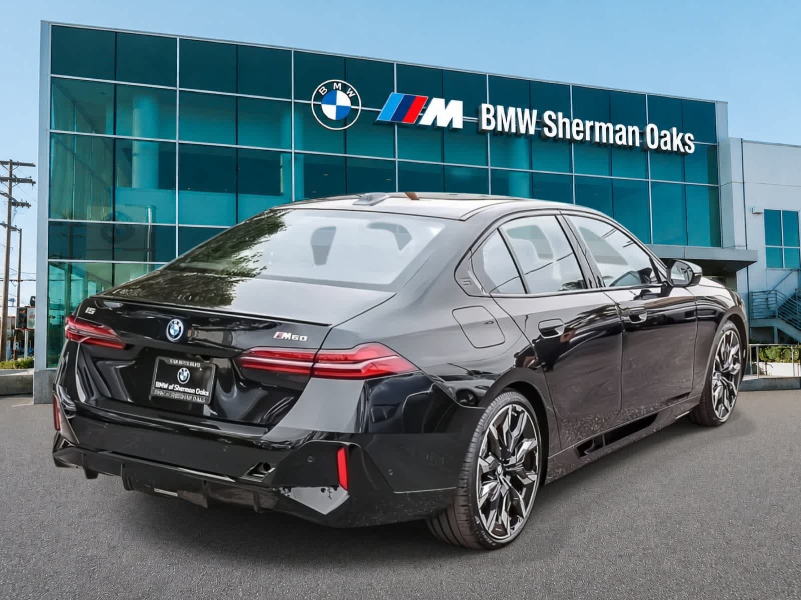 New 2026 BMW i5 M60 AWD/4WD image 4
