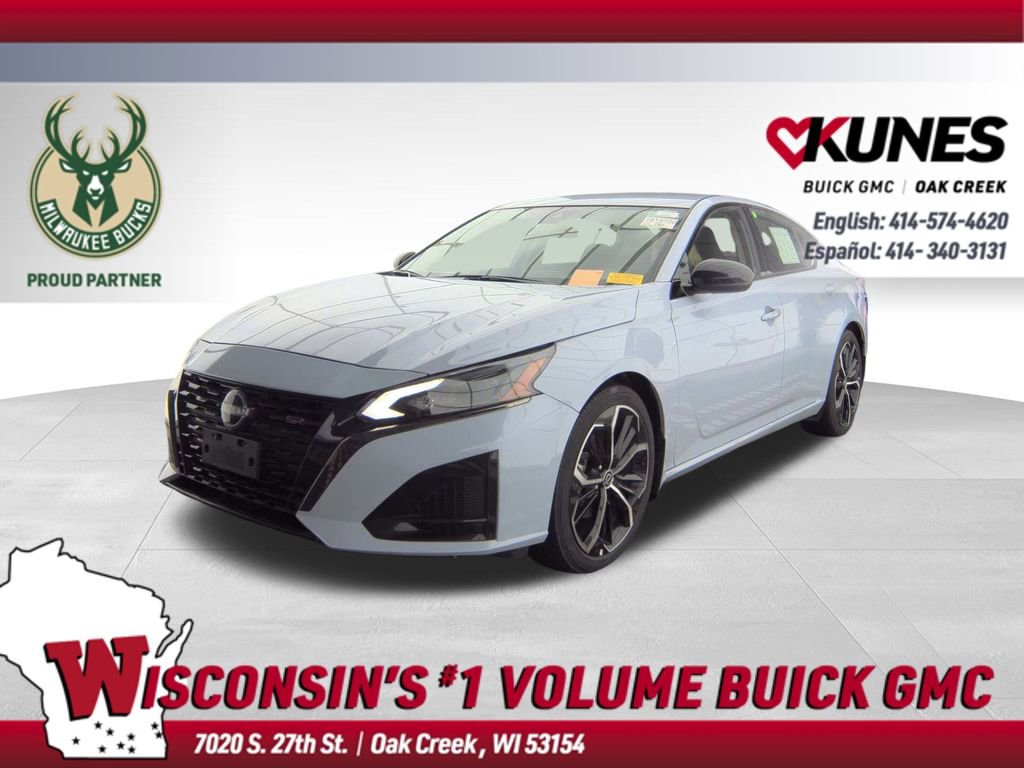 Used 2025 Nissan Altima 2.5 SR FWD image 1