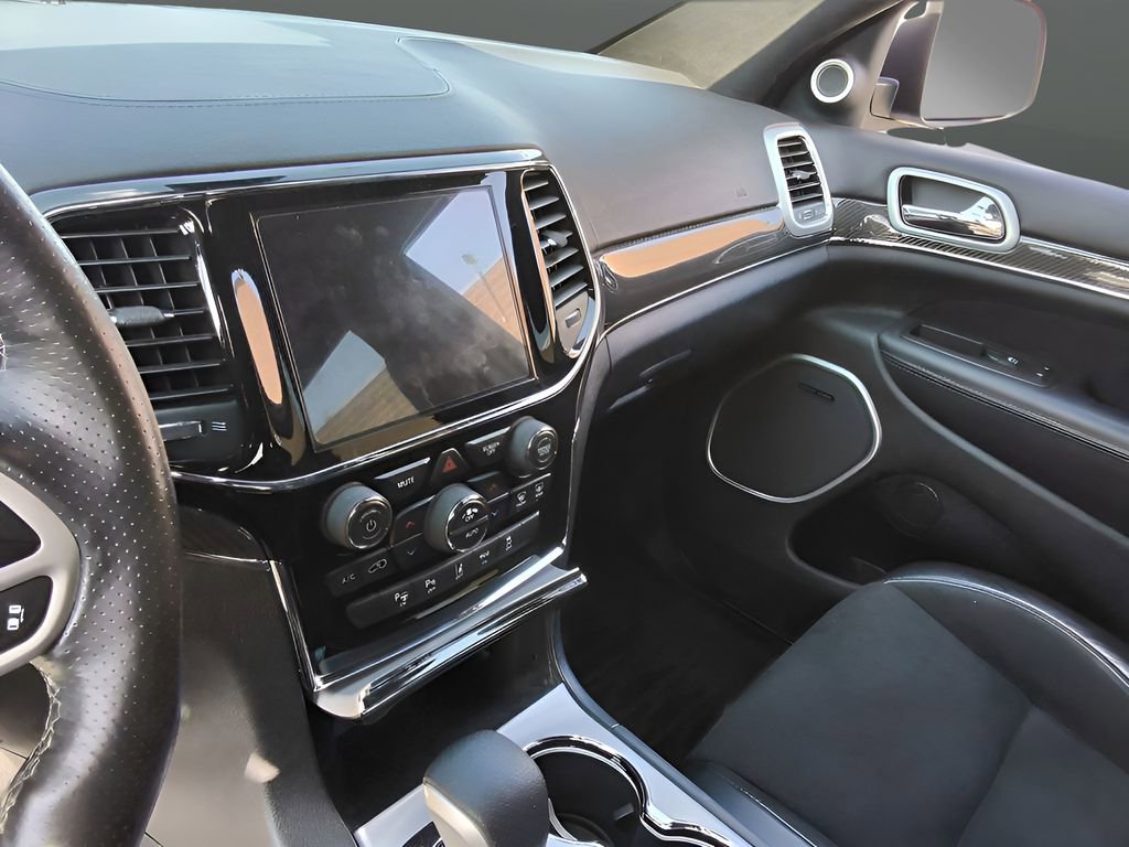 Used 2019 Jeep Grand Cherokee SRT AWD/4WD image 17