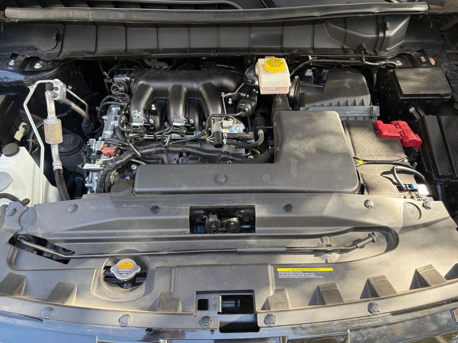 Used 2025 Nissan Pathfinder SV image 27