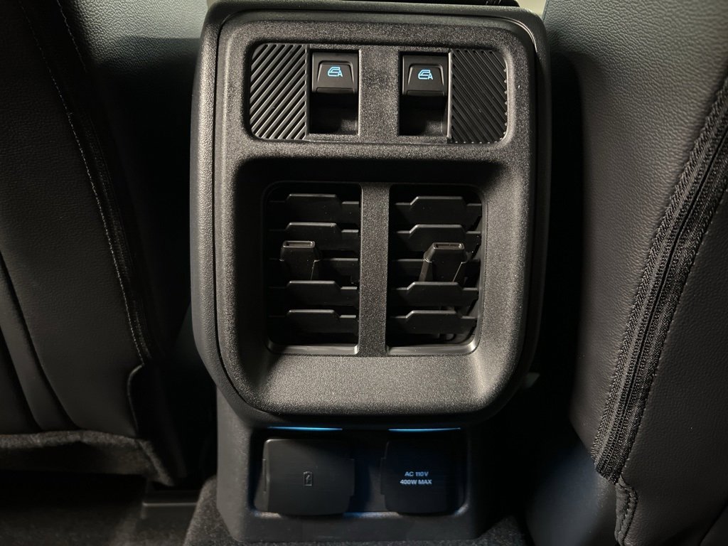 New 2025 Ford Bronco Outer Banks image 33