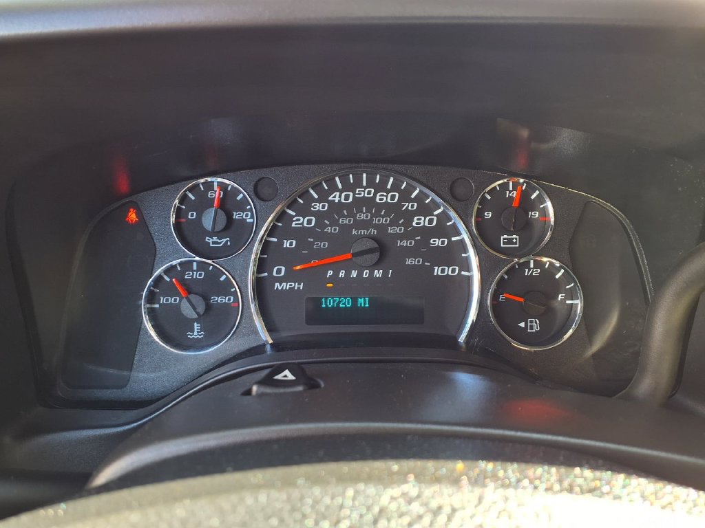 Certified 2024 GMC Savana 2500 w/ Driver Convenience Package RWD image 12