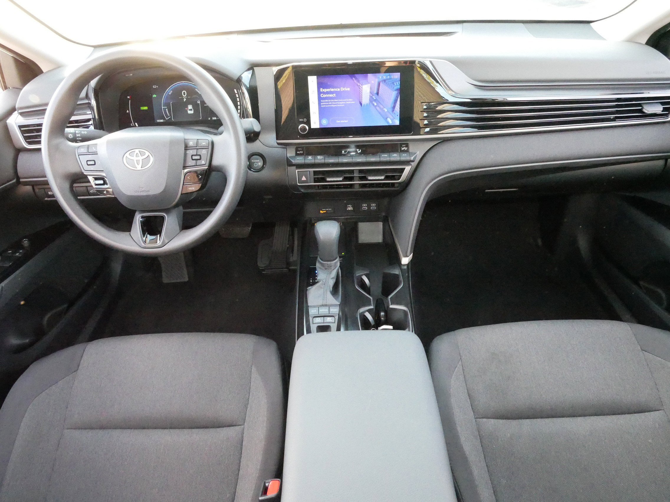 Certified 2025 Toyota Camry LE image 10