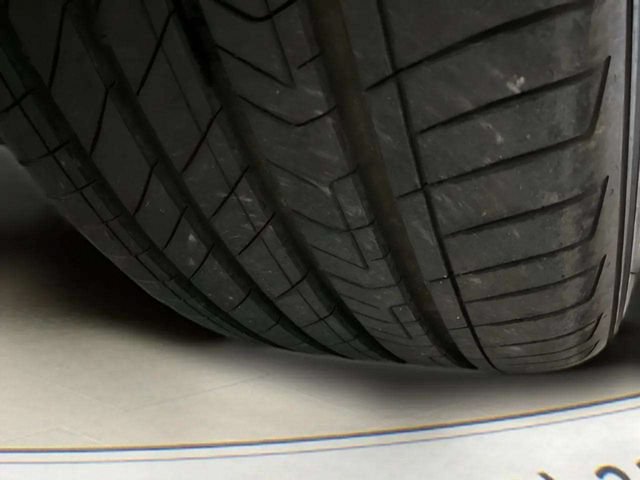 Used 2005 Cadillac XLR RWD image 88