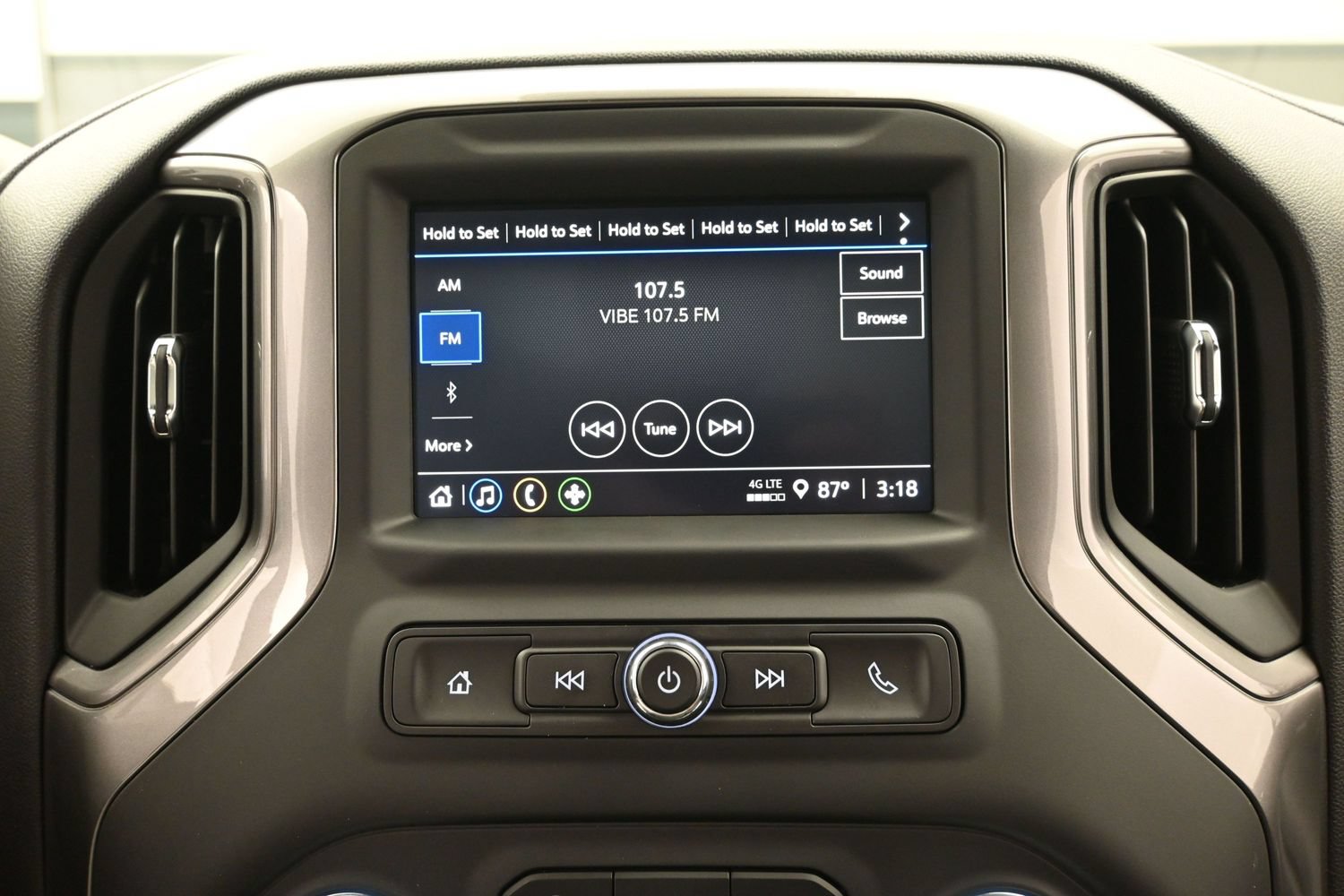 Used 2024 GMC Sierra 2500 Pro w/ Convenience Package RWD image 26