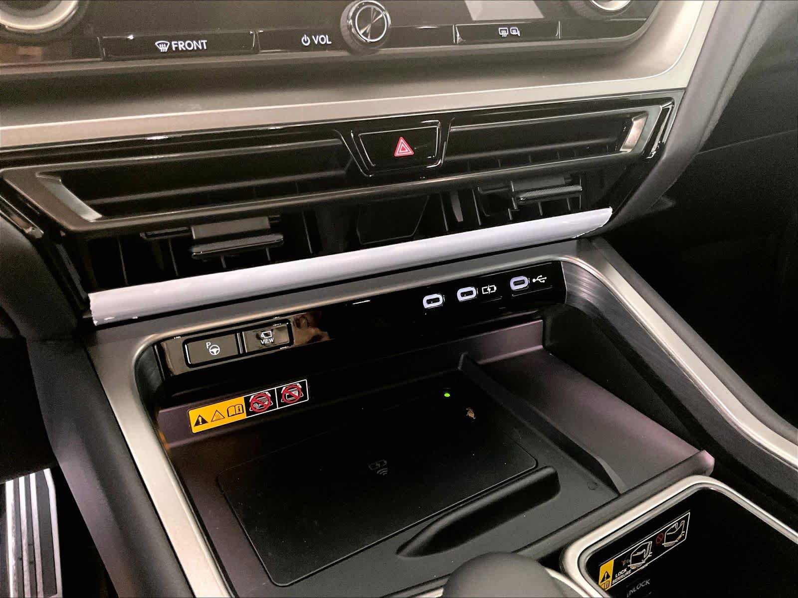 Used 2025 Lexus TX 500h AWD image 33