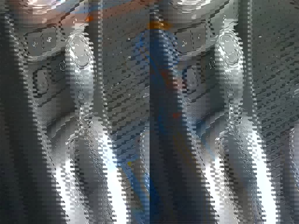 Used 2014 Buick Encore Premium image 34