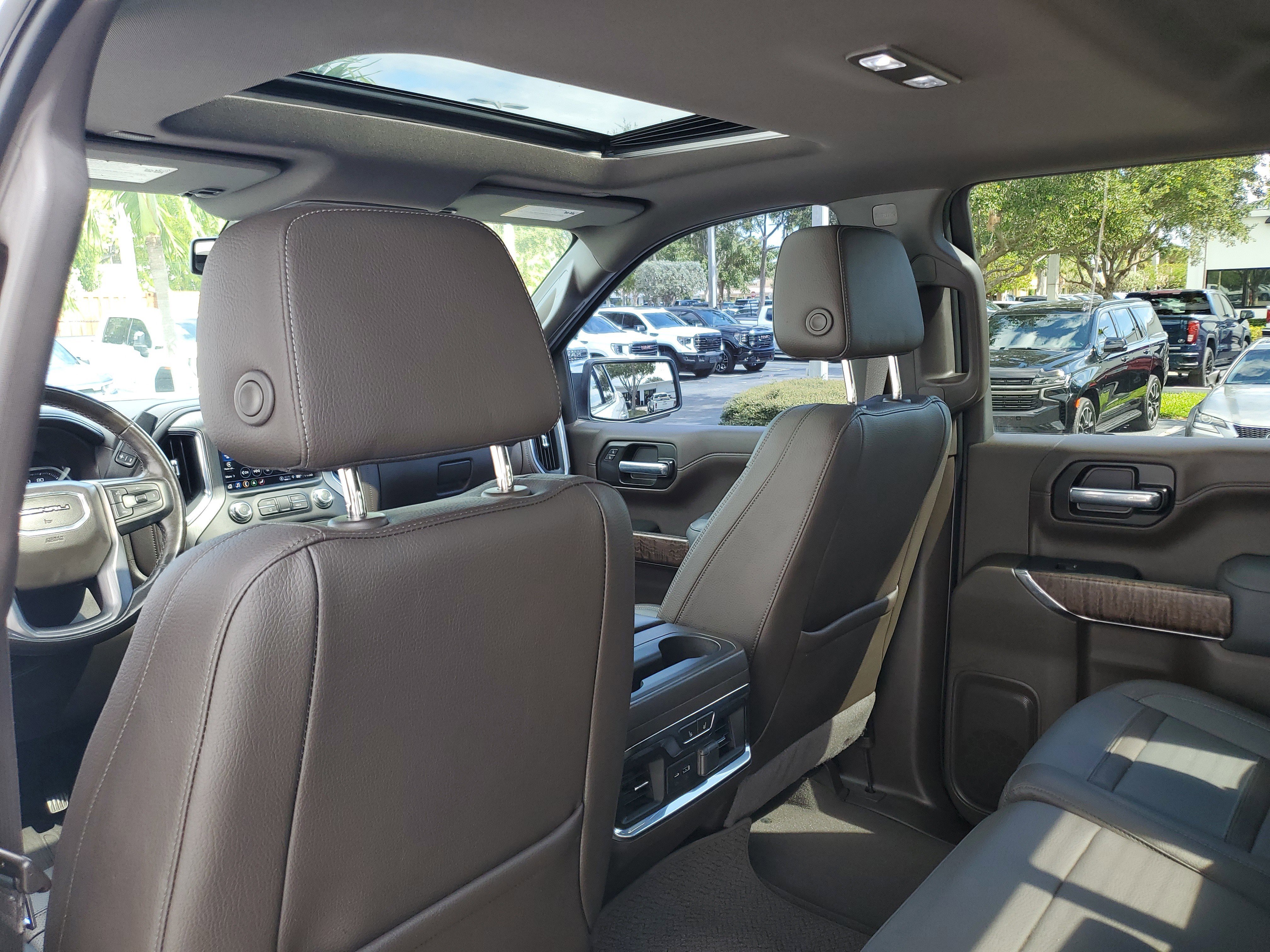 Used 2021 GMC Sierra 1500 Denali image 12