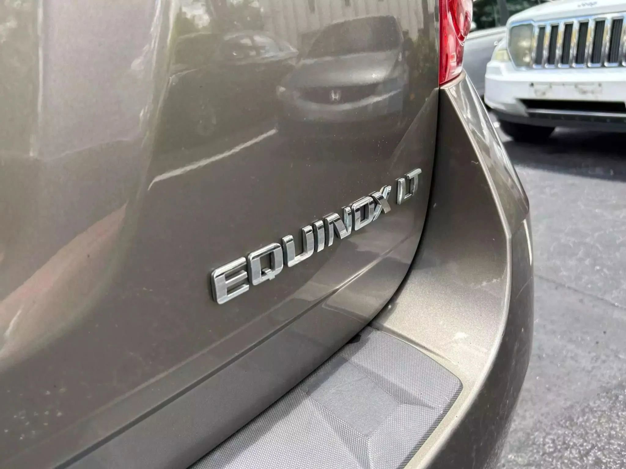 Used 2012 Chevrolet Equinox LT image 11