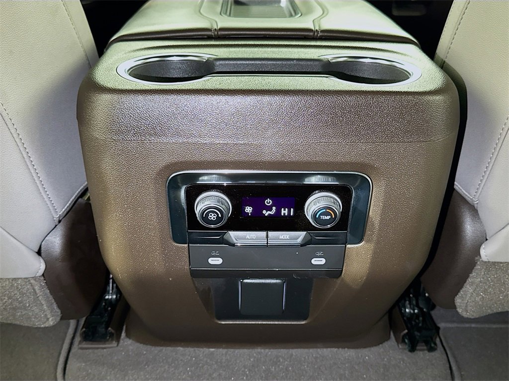 Used 2021 Chevrolet Tahoe Z71 image 23