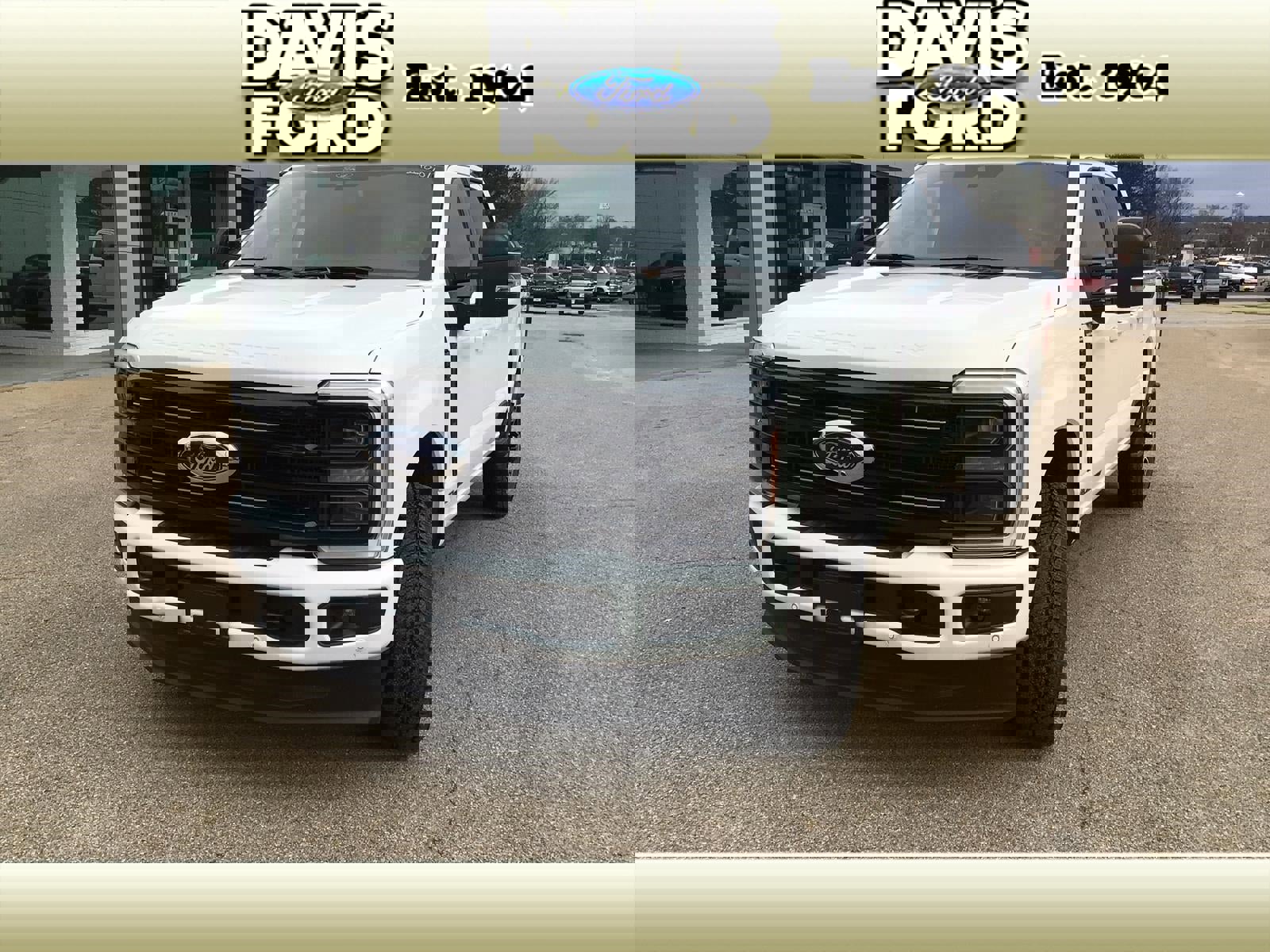 New 2026 Ford F250 Platinum w/ FX4 Off-Road Package image 4