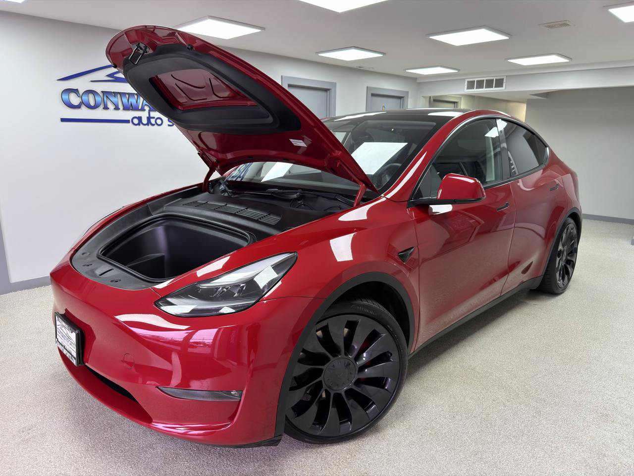 Used 2023 Tesla Model Y Performance AWD/4WD image 31