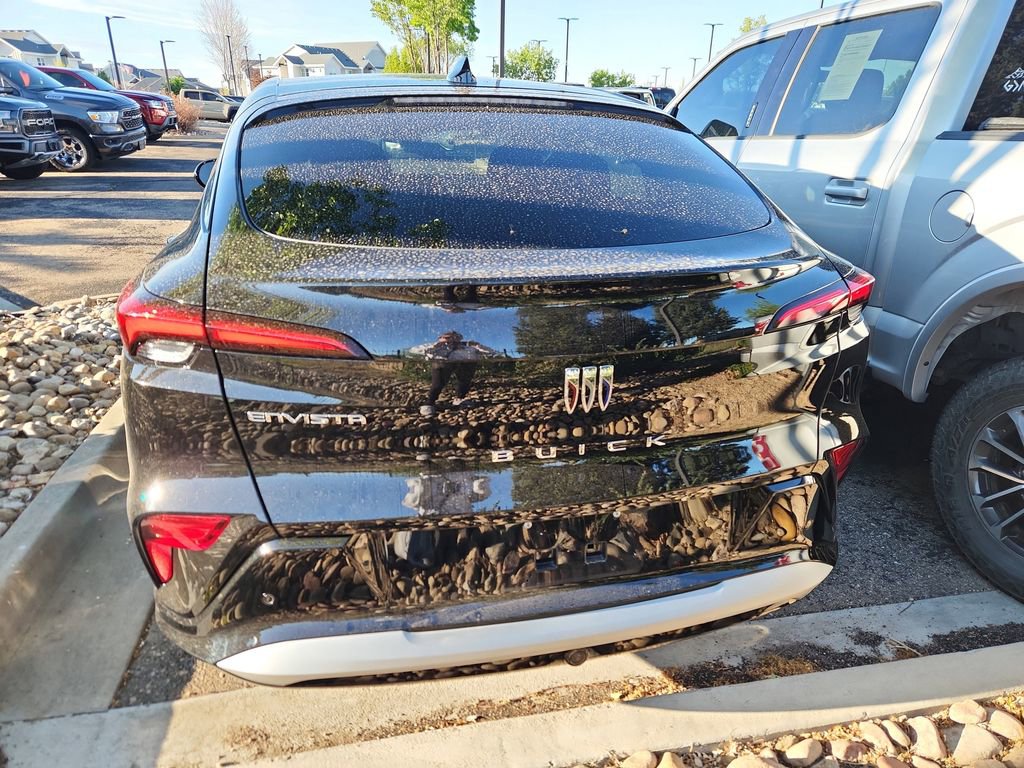 Used 2025 Buick Envista Sport Touring FWD image 4