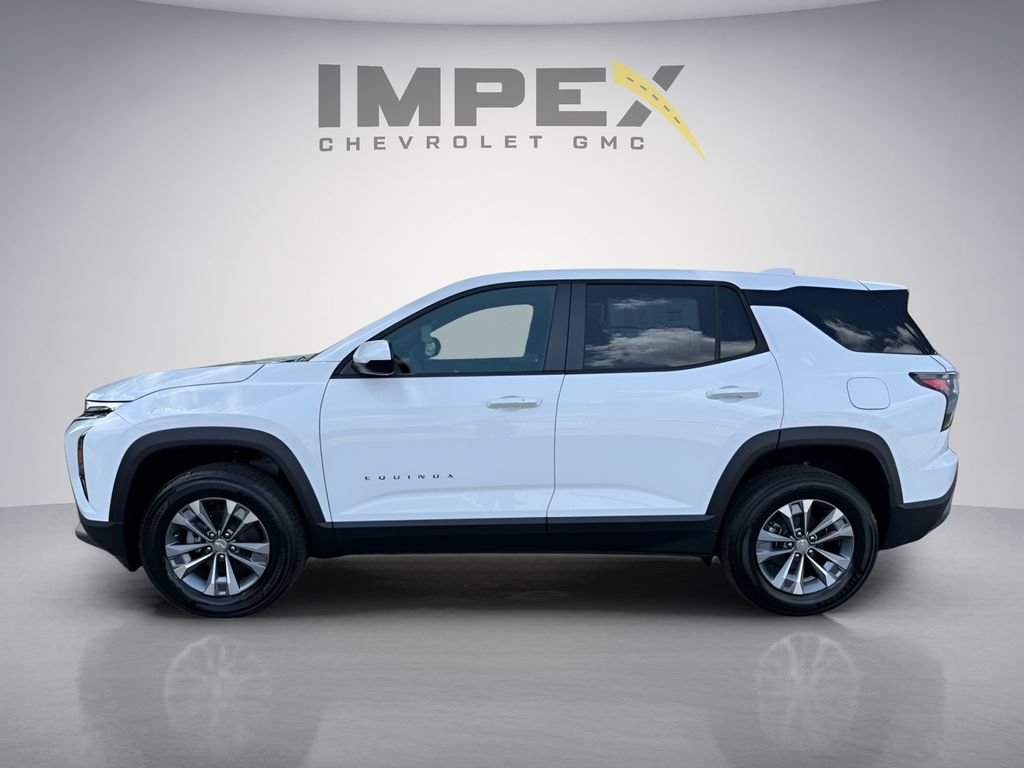 New 2027 Chevrolet Equinox LT FWD image 2