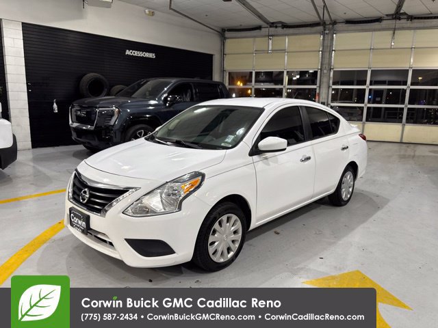 Used 2018 Nissan Versa SV FWD 360° Tour