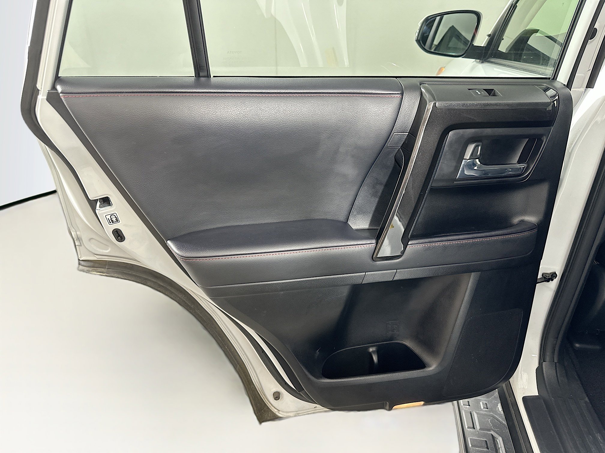 Used 2024 Toyota 4Runner TRD Off-Road Premium image 26