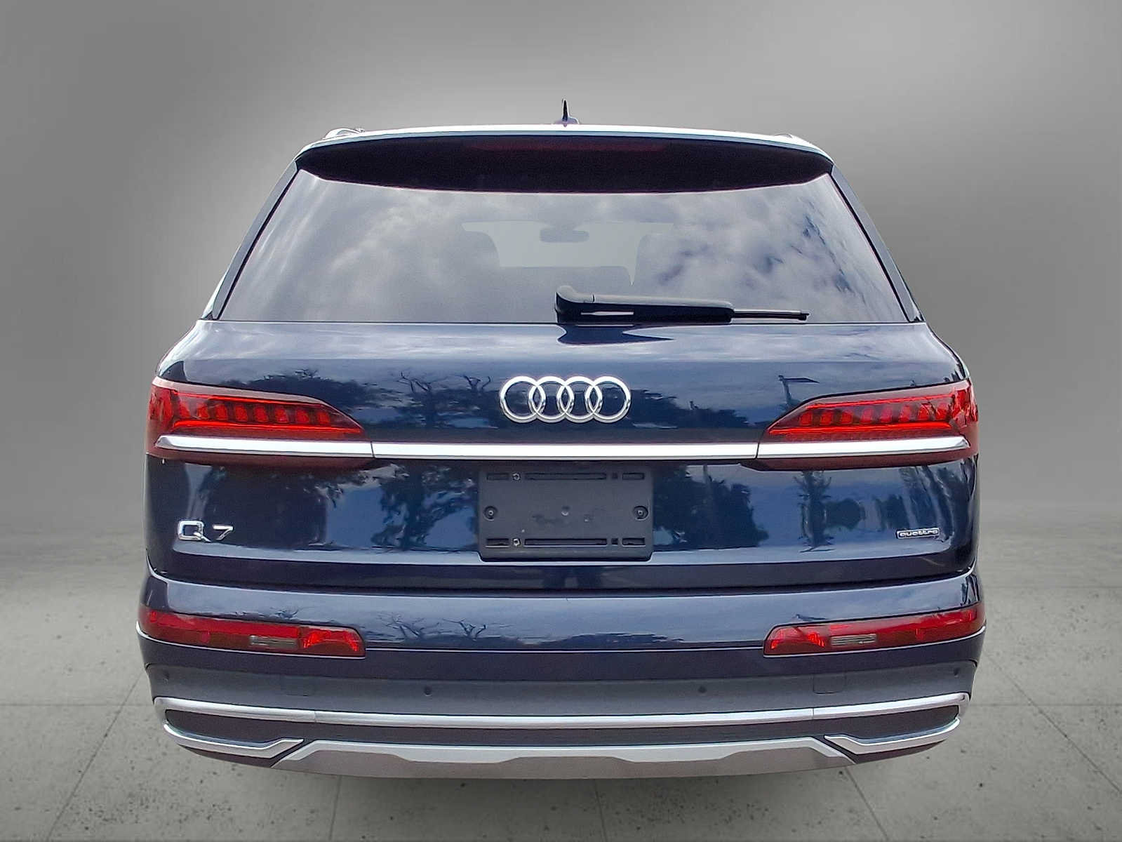 Certified 2023 Audi Q7 2.0T Premium w/ Convenience Package AWD/4WD image 7