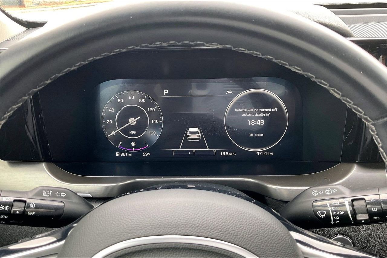 Used 2023 Kia Sorento SX image 11