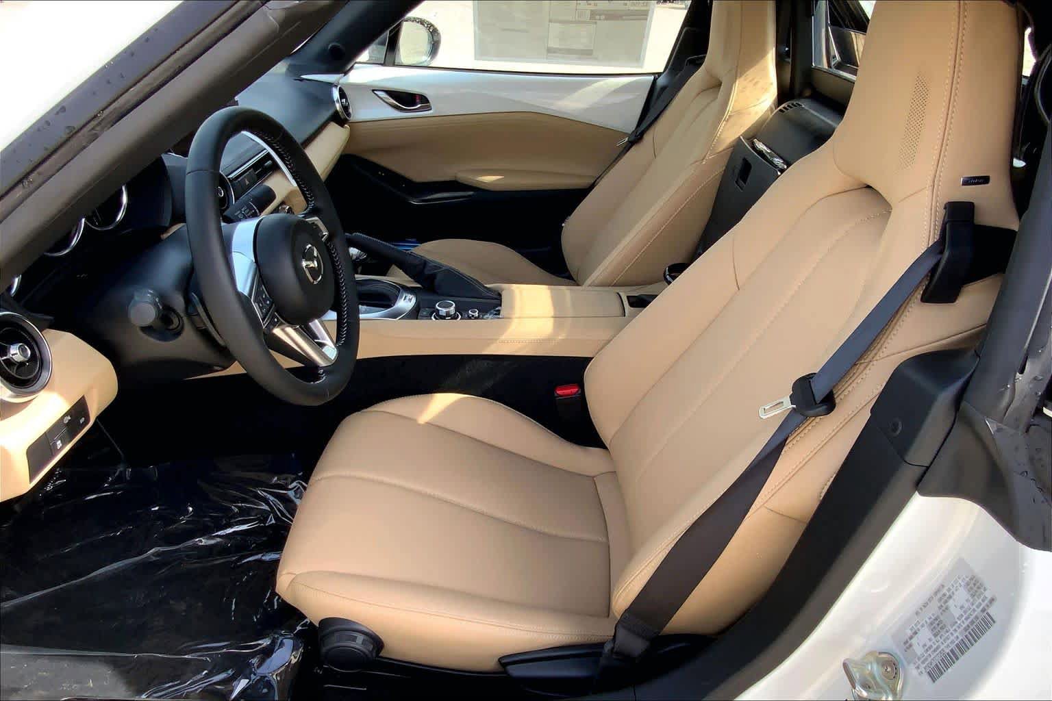 New 2026 MAZDA MX-5 Miata RF Grand Touring image 5