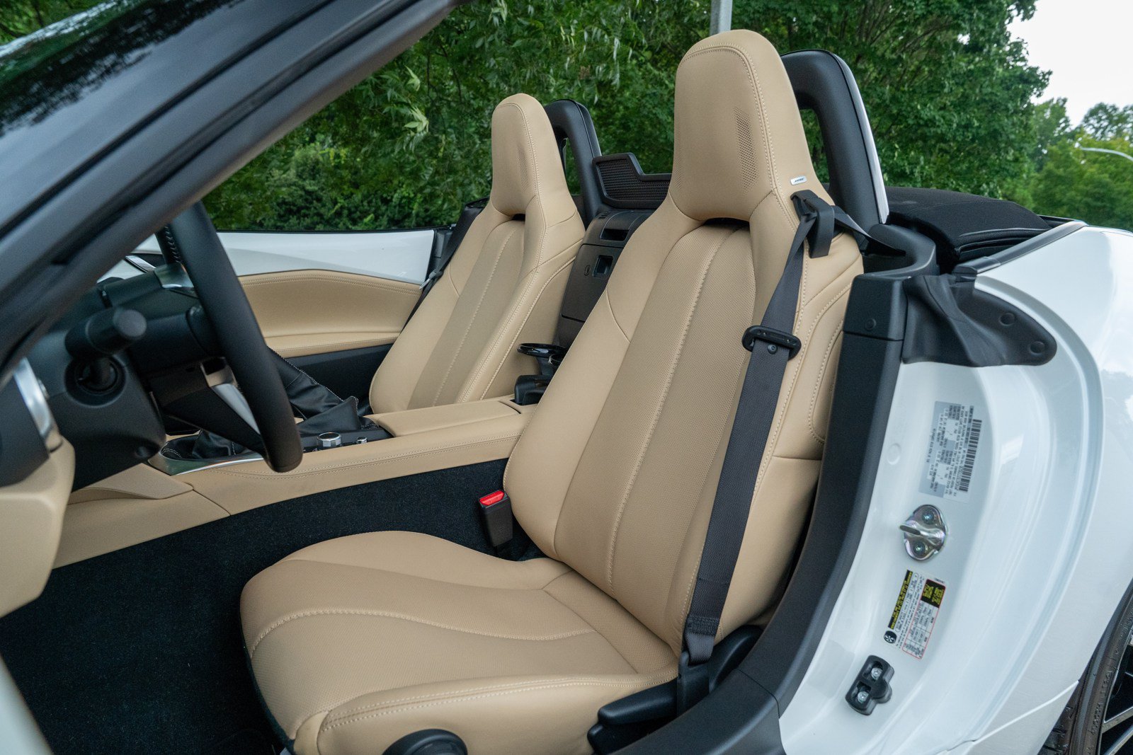 Used 2026 MAZDA MX-5 Miata Grand Touring RWD image 16