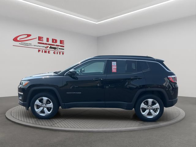 Used 2018 Jeep Compass Latitude w/ Popular Equipment Group AWD/4WD image 6