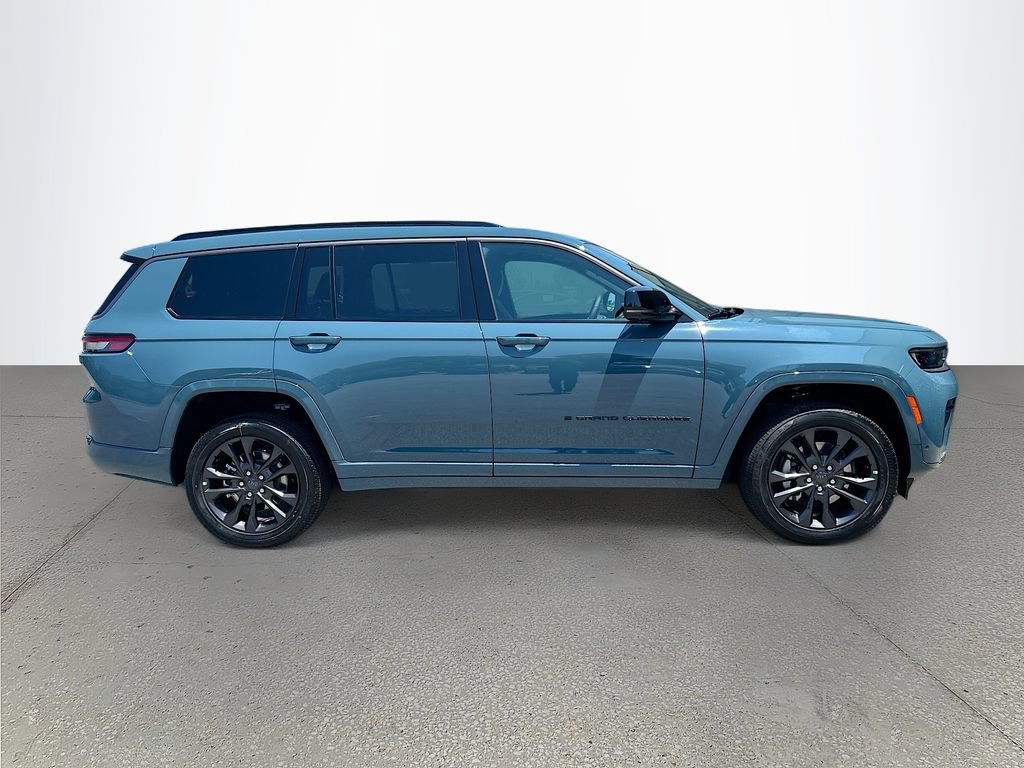 New 2026 Jeep Grand Cherokee L Limited AWD/4WD image 3