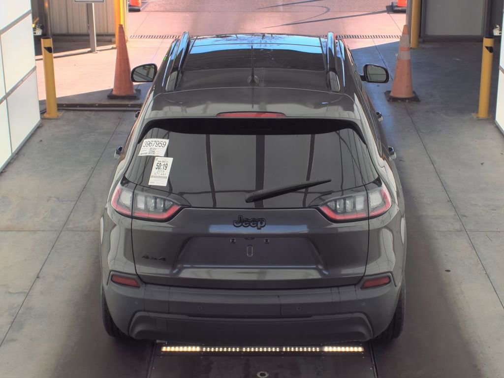 Used 2019 Jeep Cherokee Latitude Plus image 6