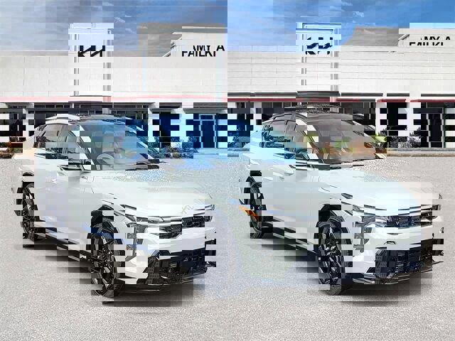 New 2025 Kia K4 GT-Line Turbo